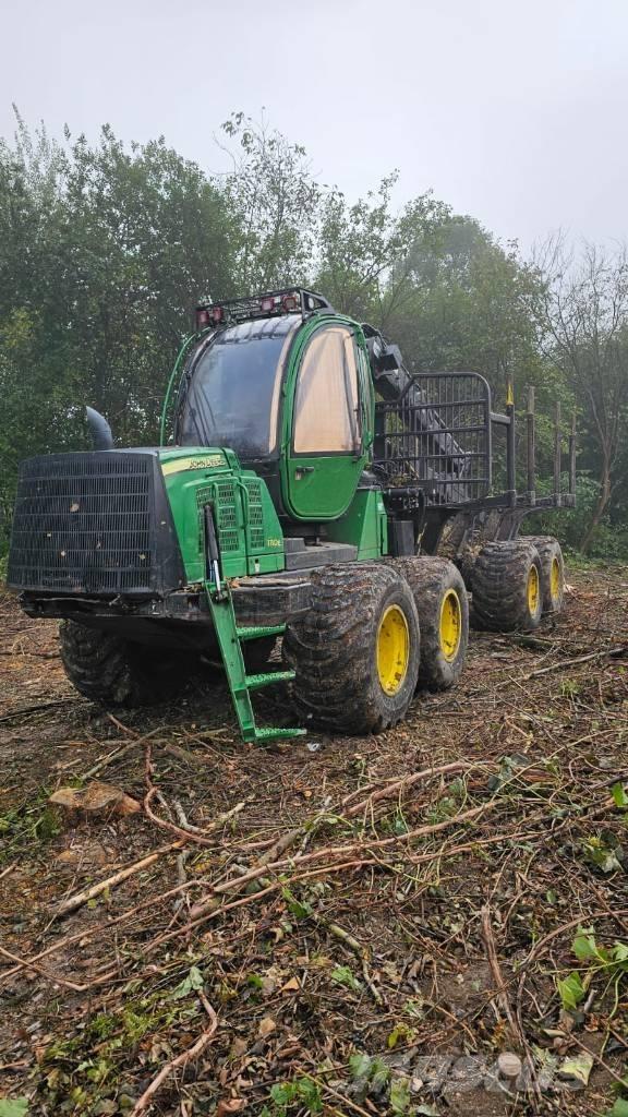 John Deere 1110 E Uitrijwagens