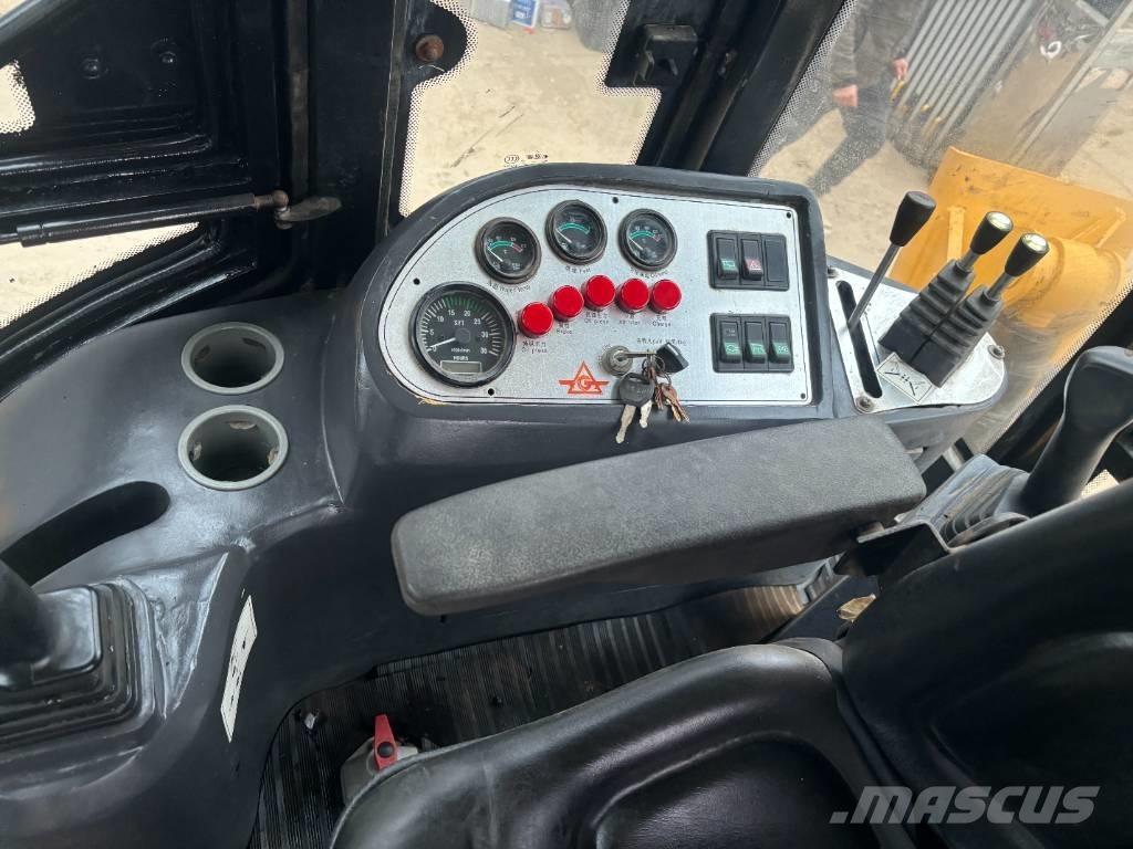 CAT 420 F Graaf-laadcombinaties