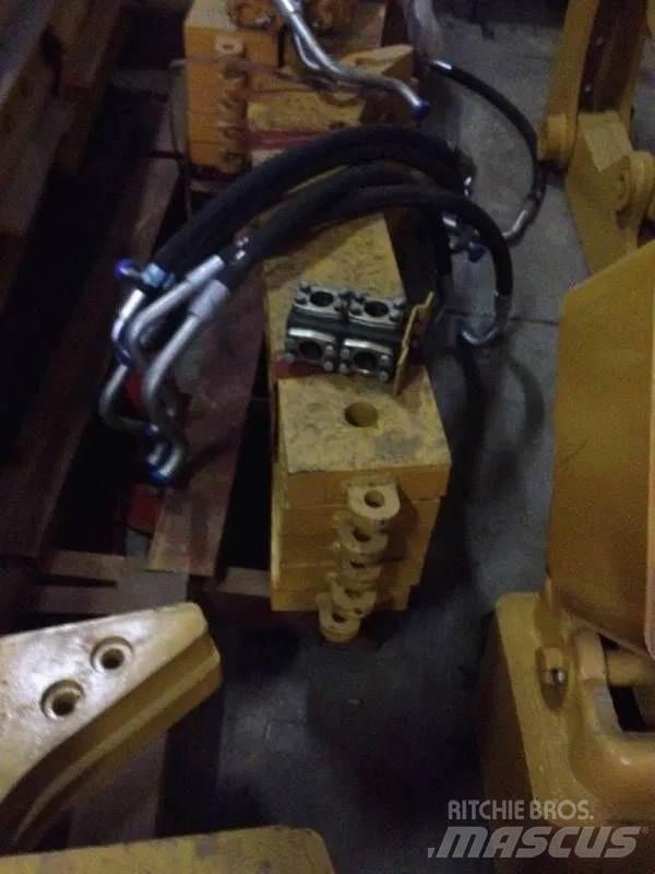 CAT D7H Ripper NEW Bouw - Overige