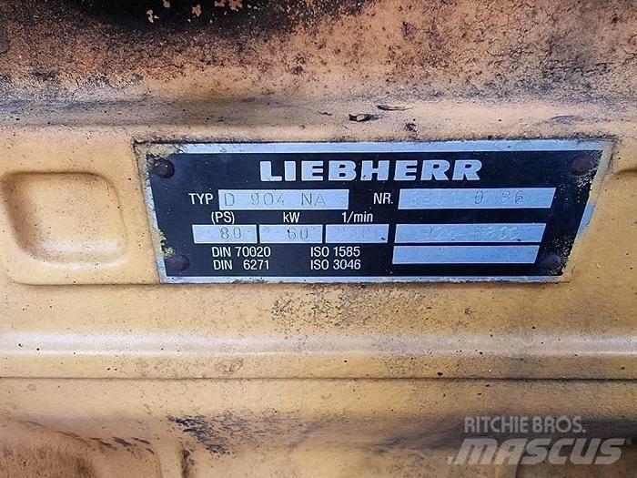 Liebherr D 904 N A Transport - Anderen