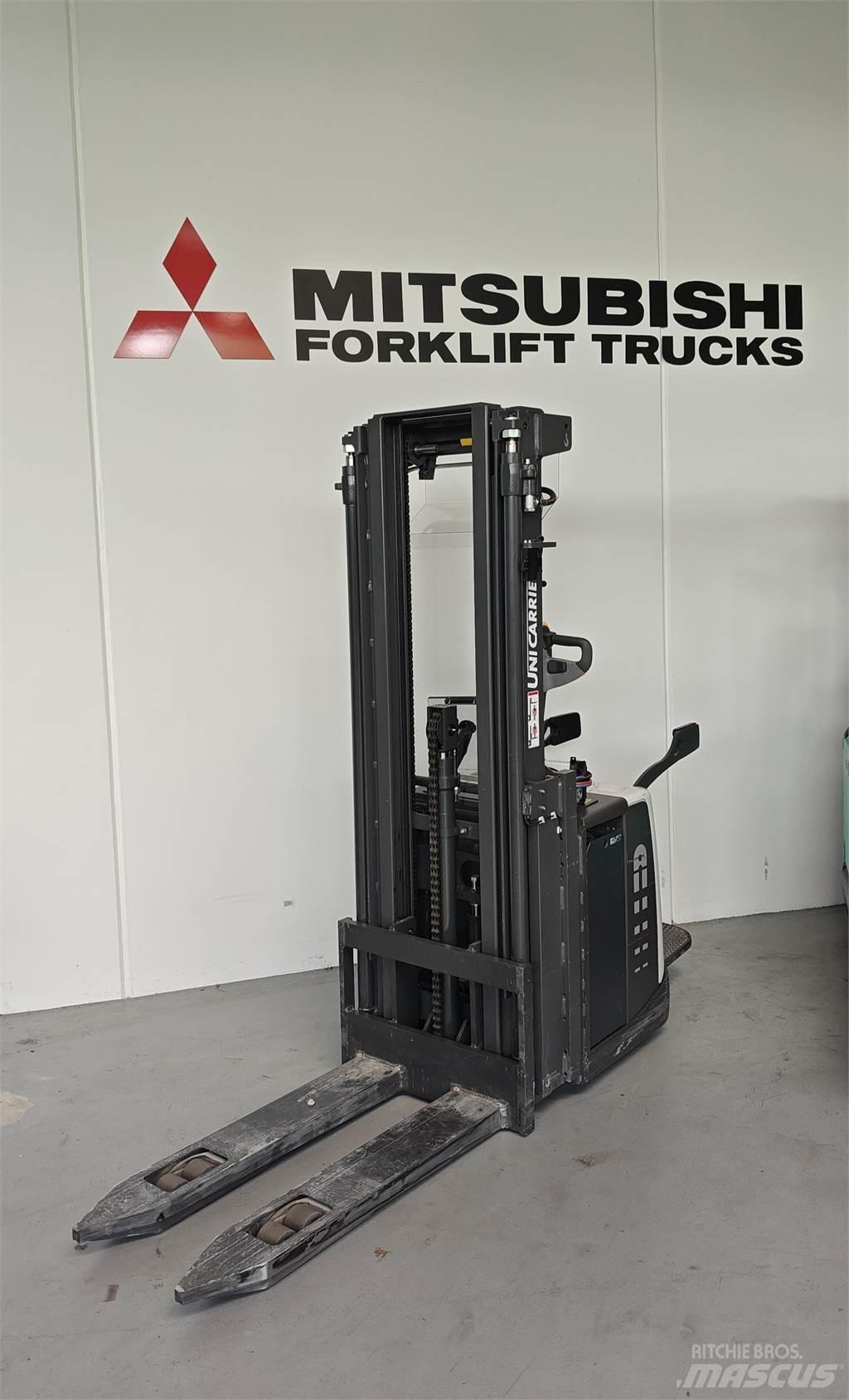 Atlet PSP160 Pallettruck met meerij platform