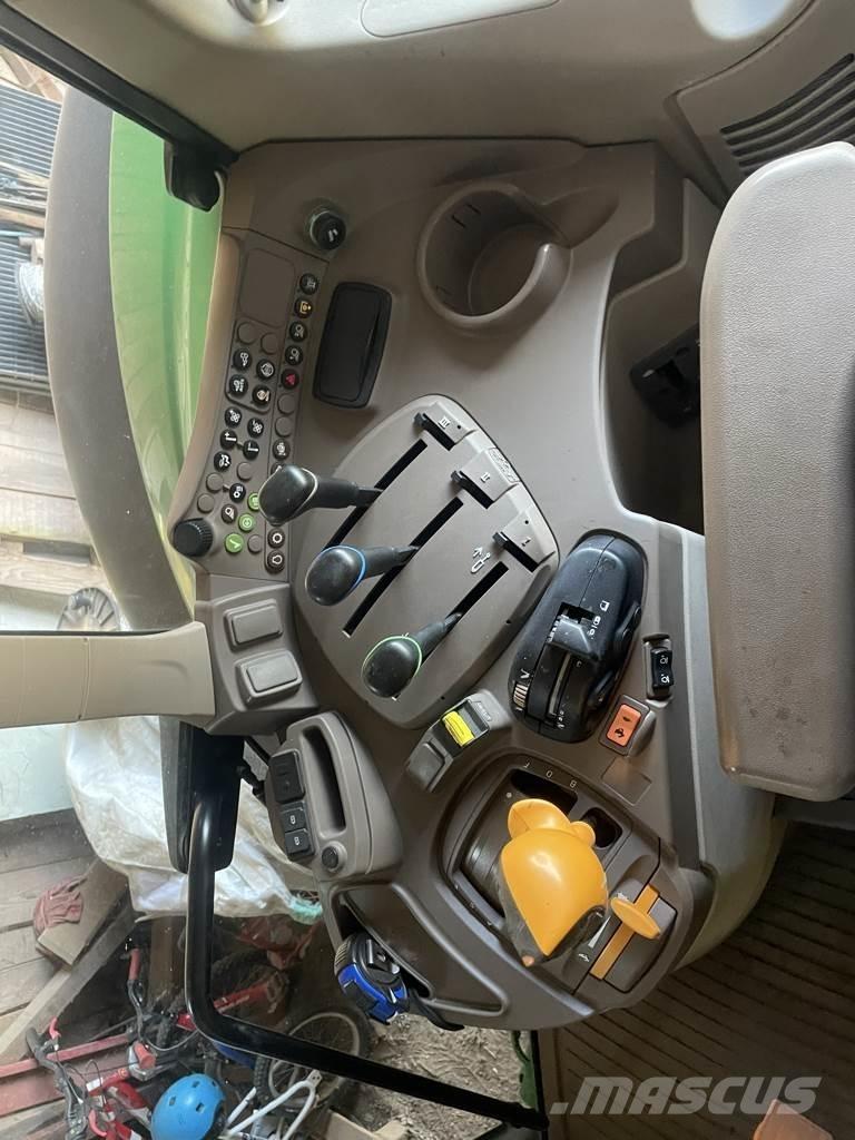John Deere 6110M Tractoren