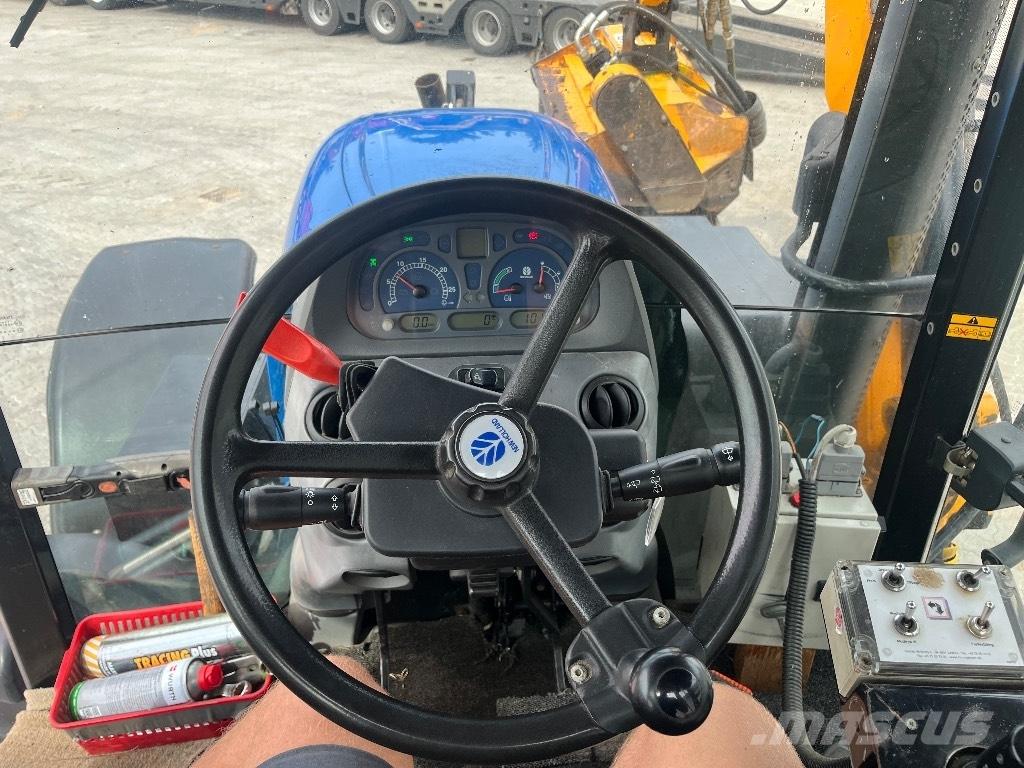 New Holland TS 115 A Tractoren