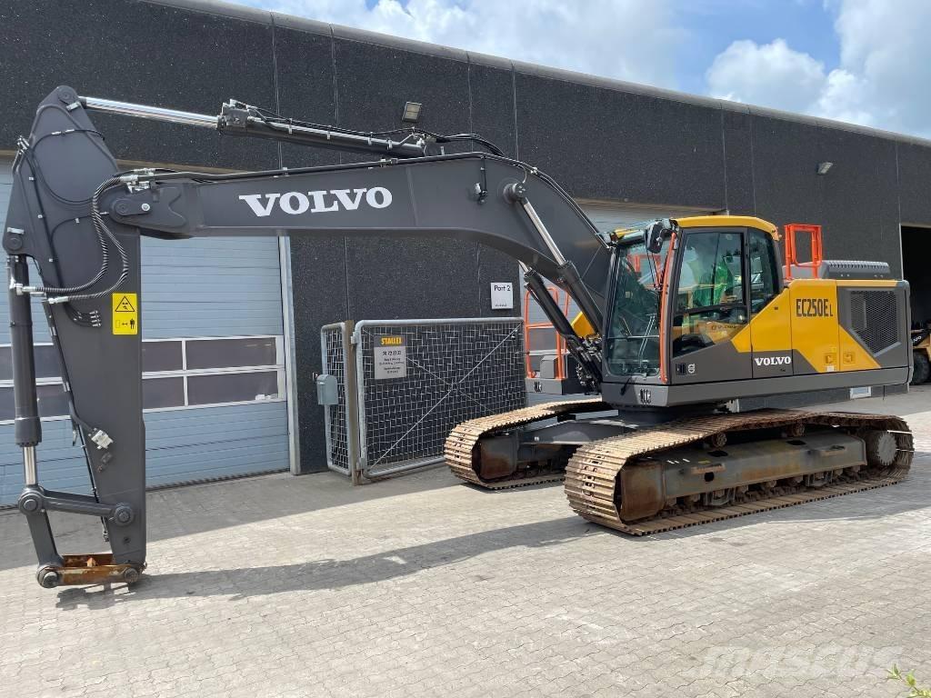 Volvo EC250E Rupsgraafmachines