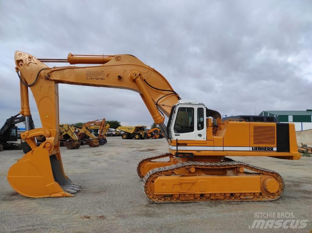 Liebherr R 984 B Rupsgraafmachines