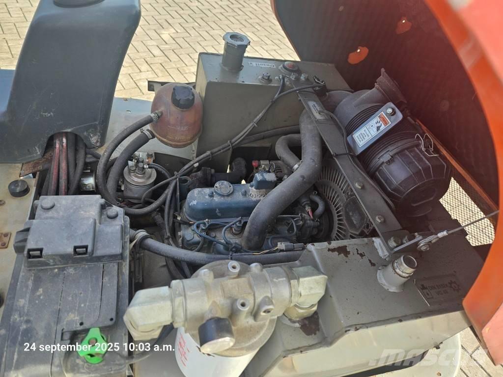 Ausa D 120 AH G Mini Dumpers