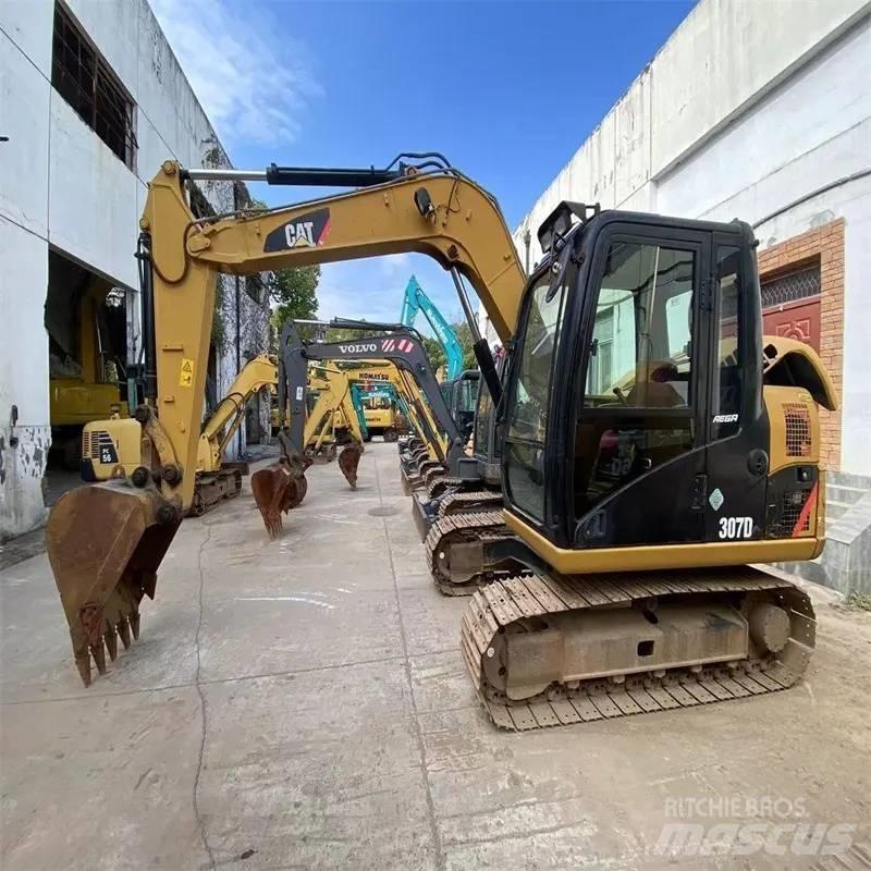 CAT 307 Rupsgraafmachines