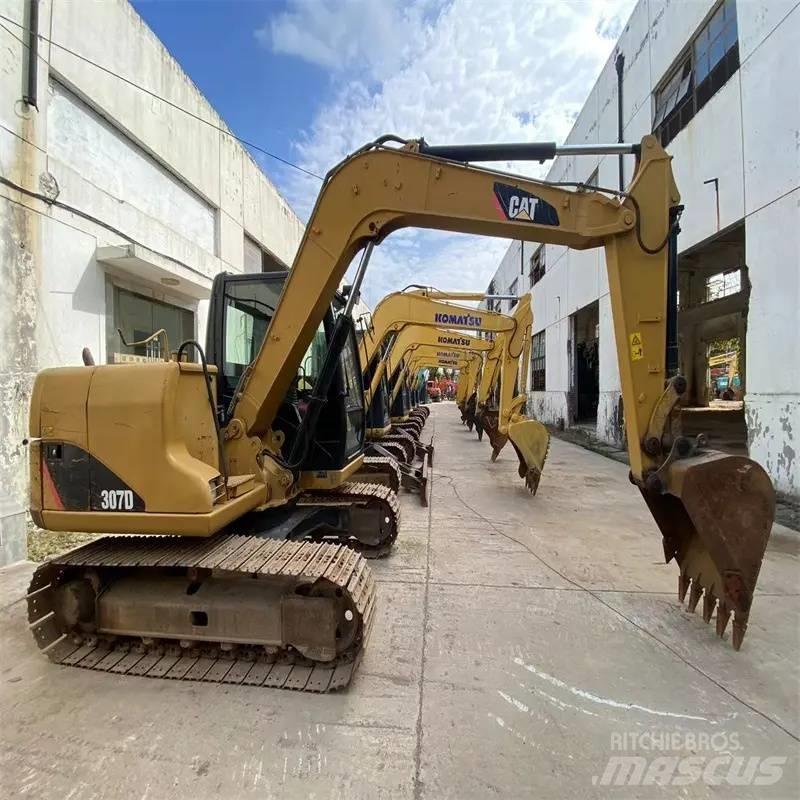 CAT 307 Rupsgraafmachines