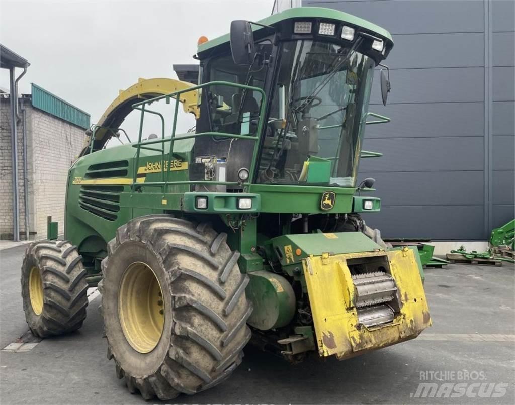 John Deere 7500 Zelfrijdende veldhakselaars