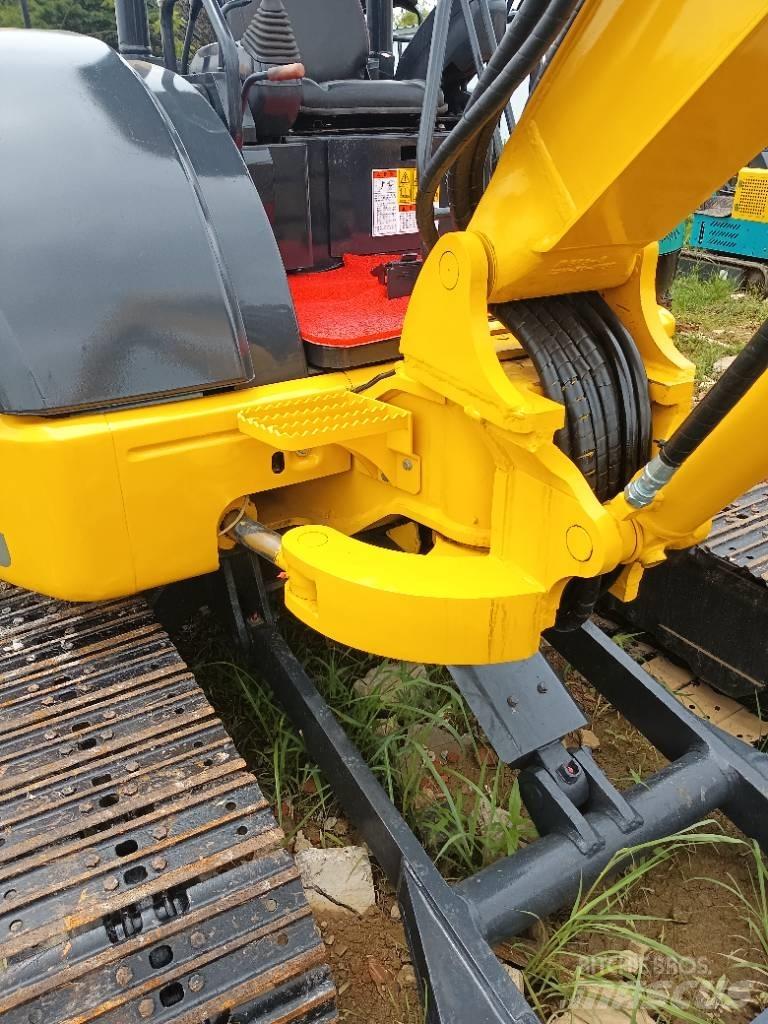 Komatsu PC 40 Rupsgraafmachines