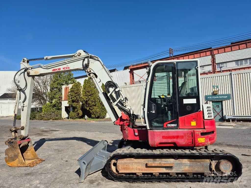 Takeuchi TB 280 FR Rupsgraafmachines