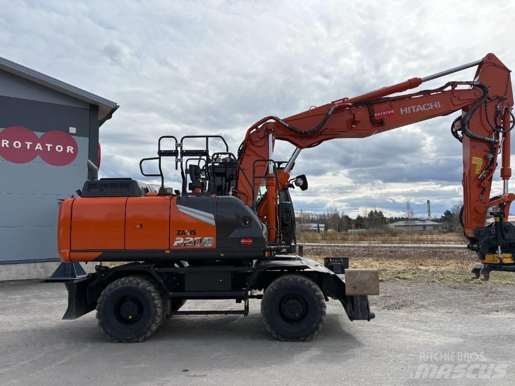 Hitachi ZX220W-7 2P Wielgraafmachines