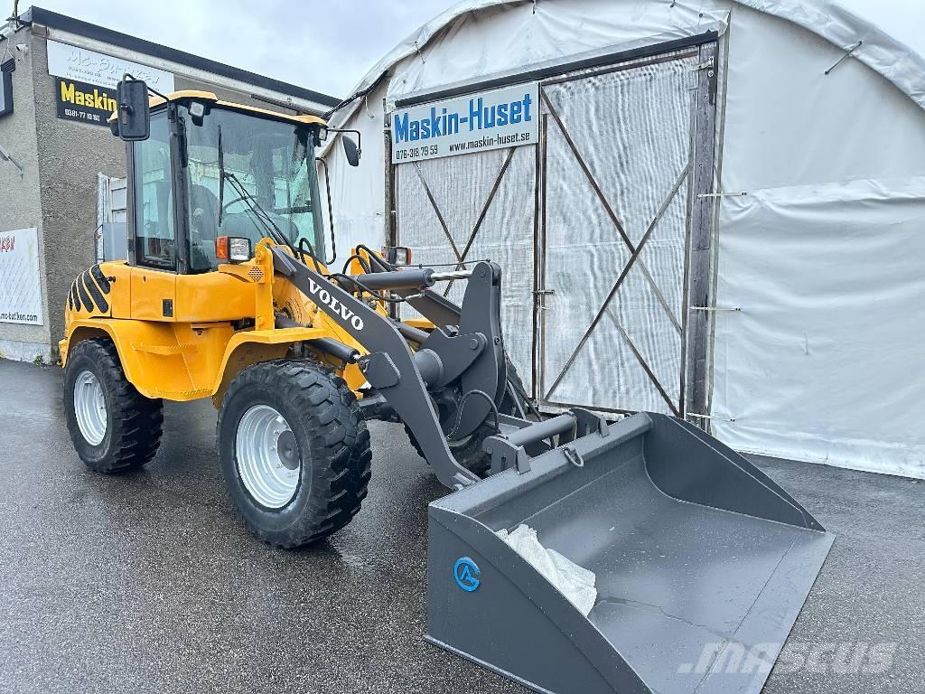 Volvo L30B Wielladers
