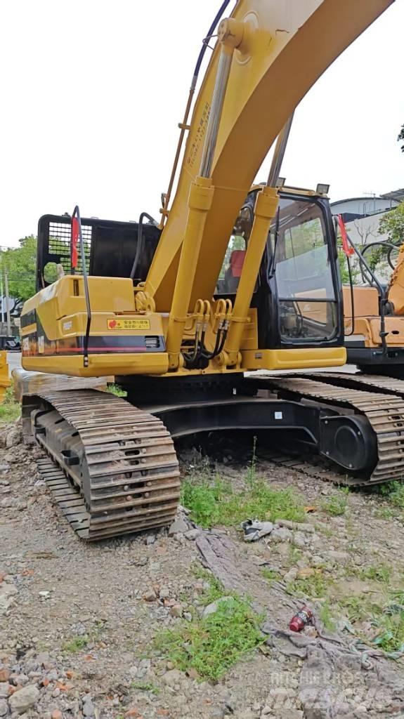 CAT 325 B L Rupsgraafmachines
