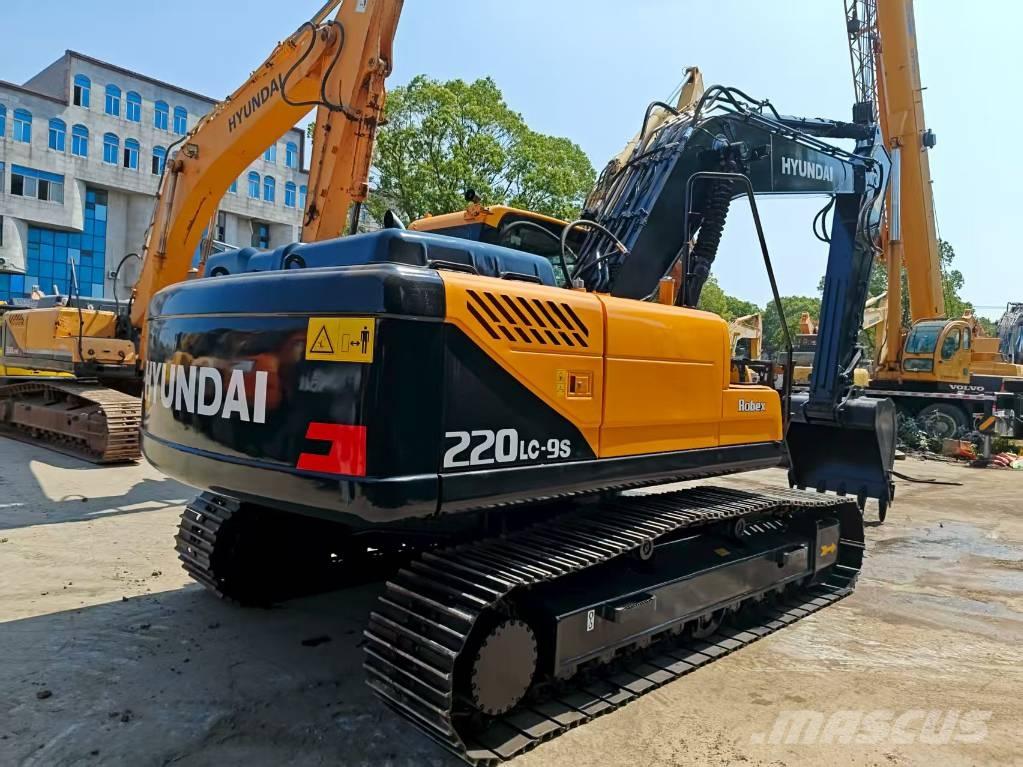 Hyundai r220lc-9s Rupsgraafmachines