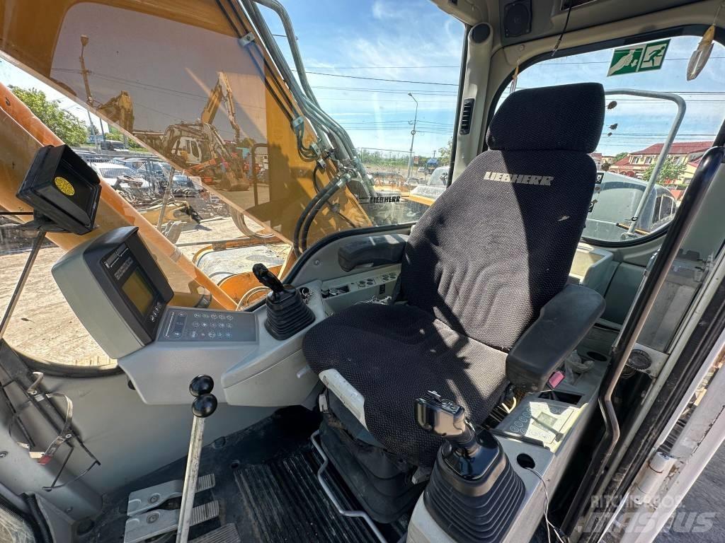 Liebherr R 906 LC Rupsgraafmachines