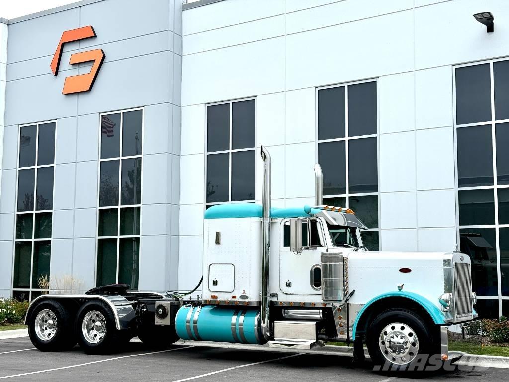 Peterbilt 379 Trekkers