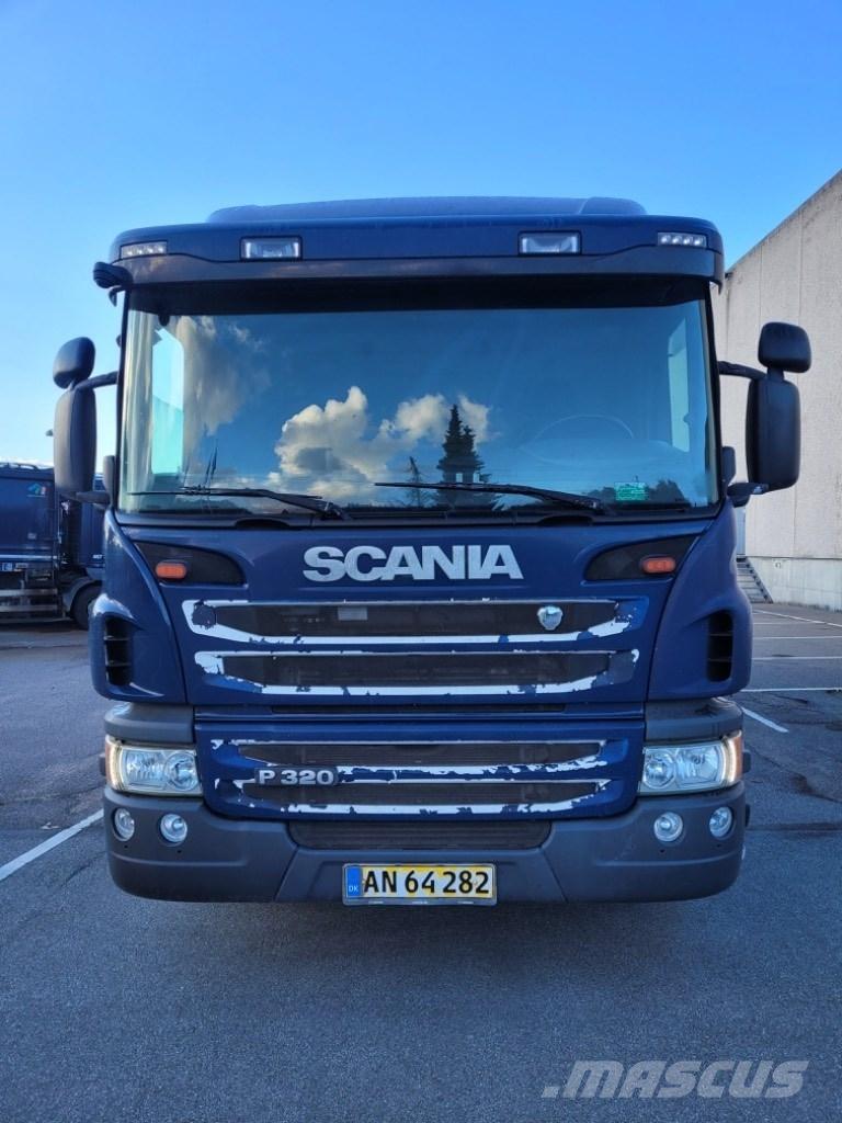 Scania P 320 Vuilniswagens
