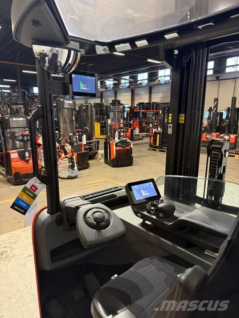 BT truck RRE 160HE Reachtruck voor hoog niveau