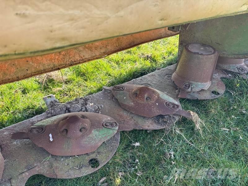 Krone Easy Cut 400 Maaikneuzers