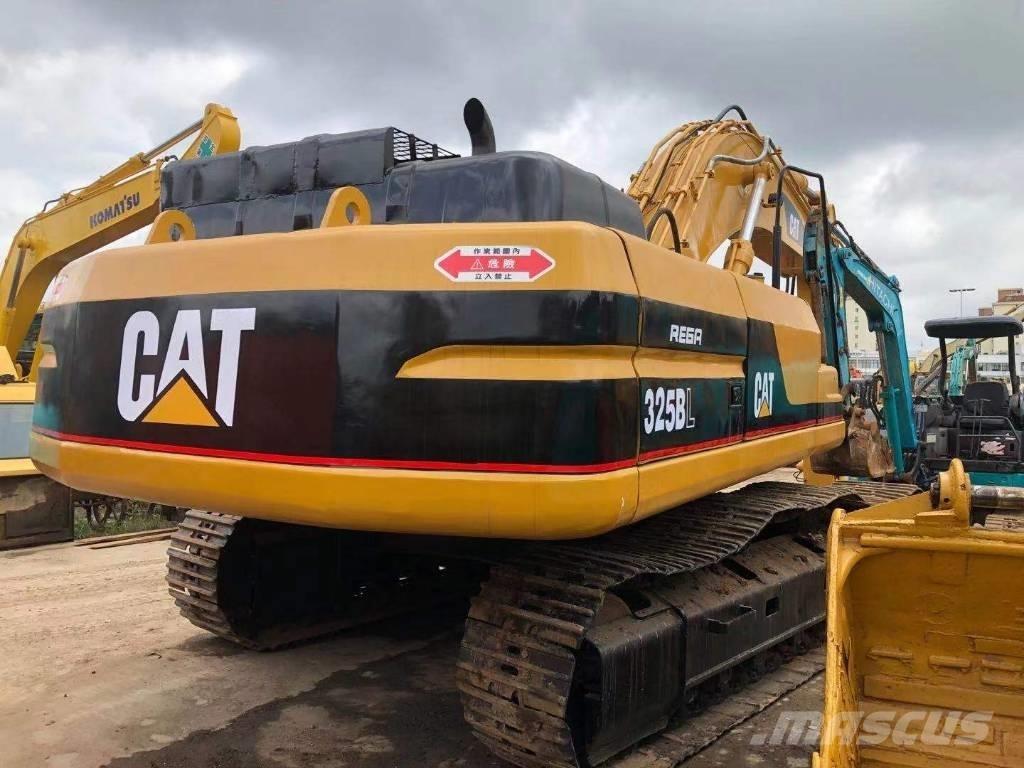 CAT 330 B L Rupsgraafmachines