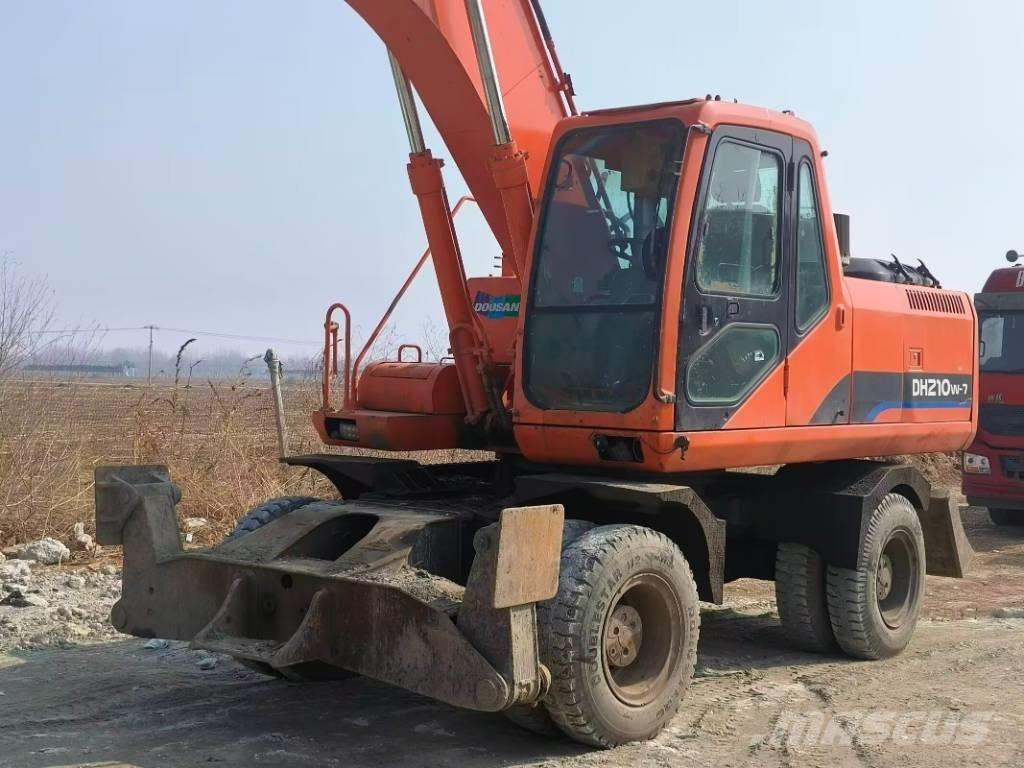 Doosan DH210W-7 Wielgraafmachines