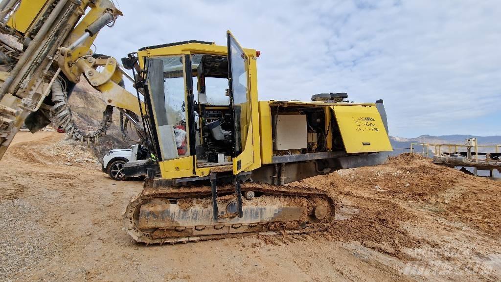 Atlas Copco F6 Surface drill rigs