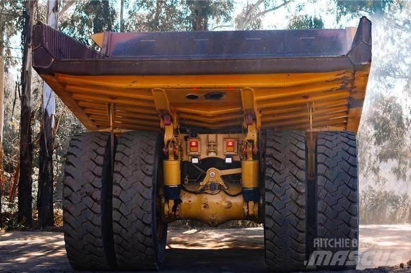 CAT 777D Anders