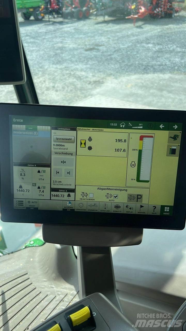 John Deere T670 Maaidorsmachines