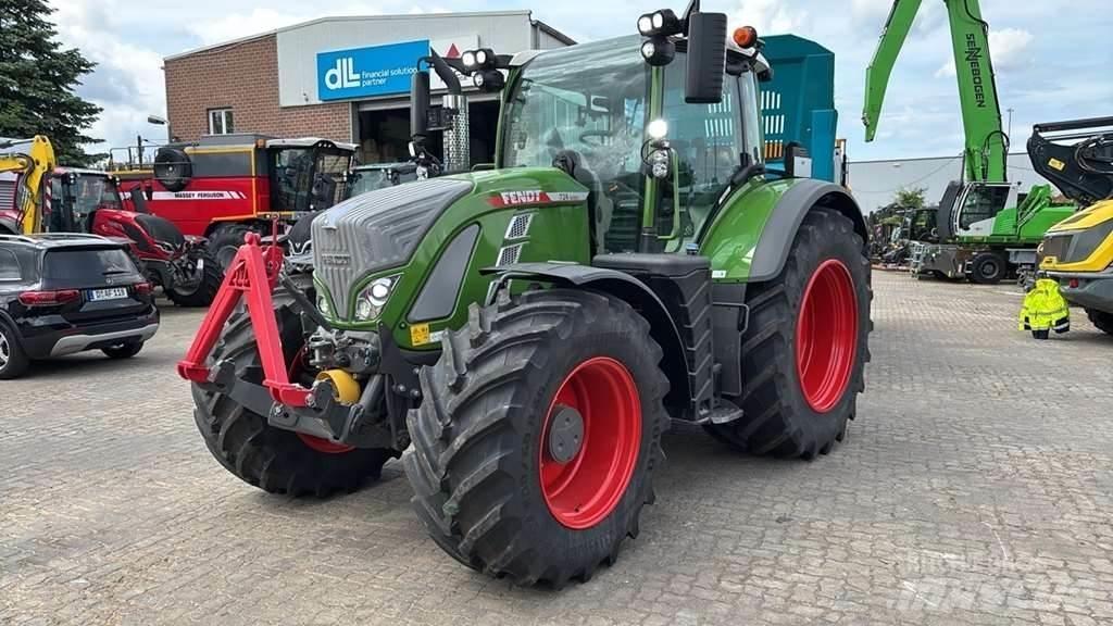 Fendt 724 Profi Tractoren