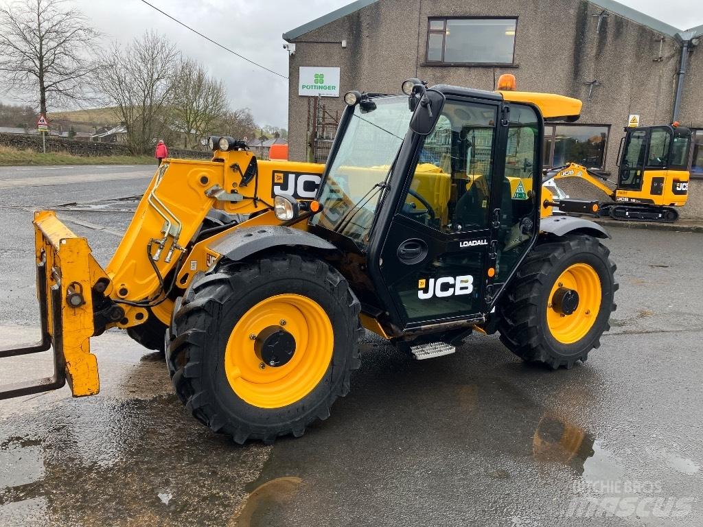 JCB 527-58 Agri Verreikers voor landbouw