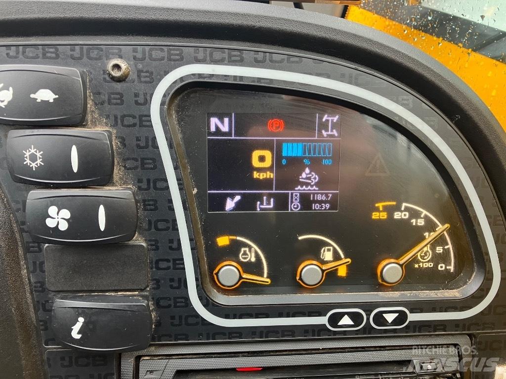 JCB 527-58 Agri Verreikers voor landbouw