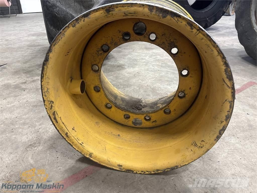 Rottne F18 24x26,5 Banden, wielen en velgen