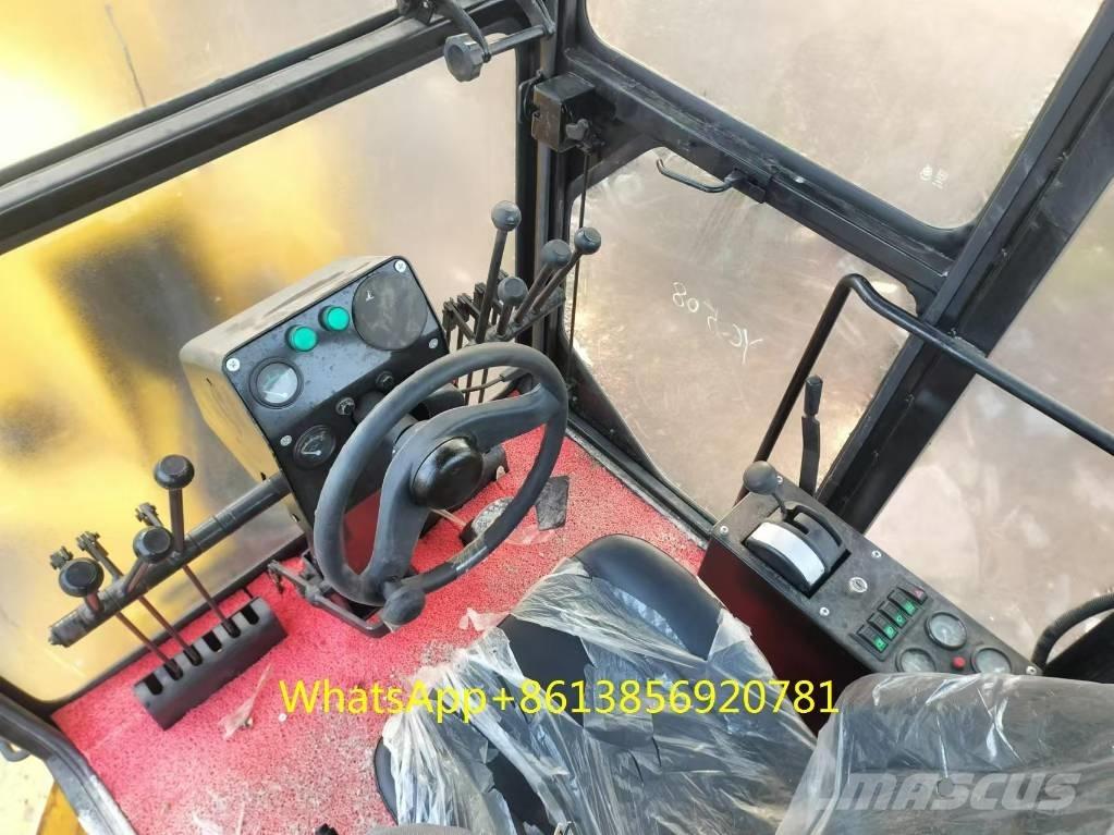 Komatsu GD 655 Graders