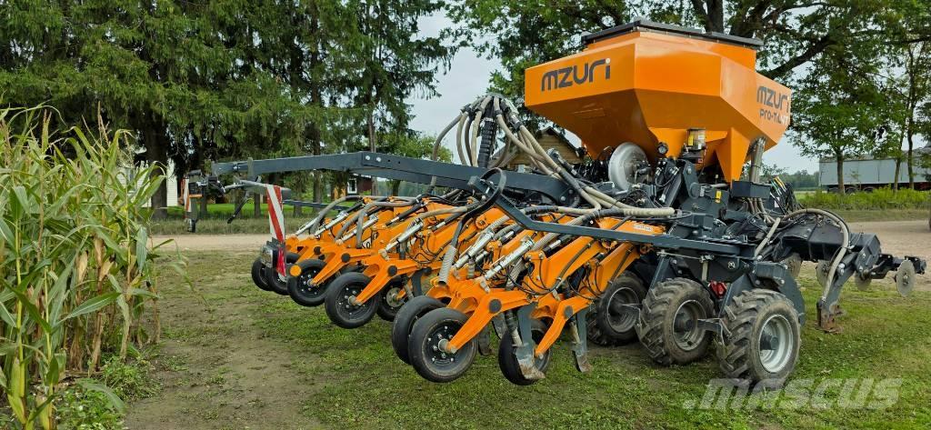  Mzuri  Pro-Till 4T Zaaimachines