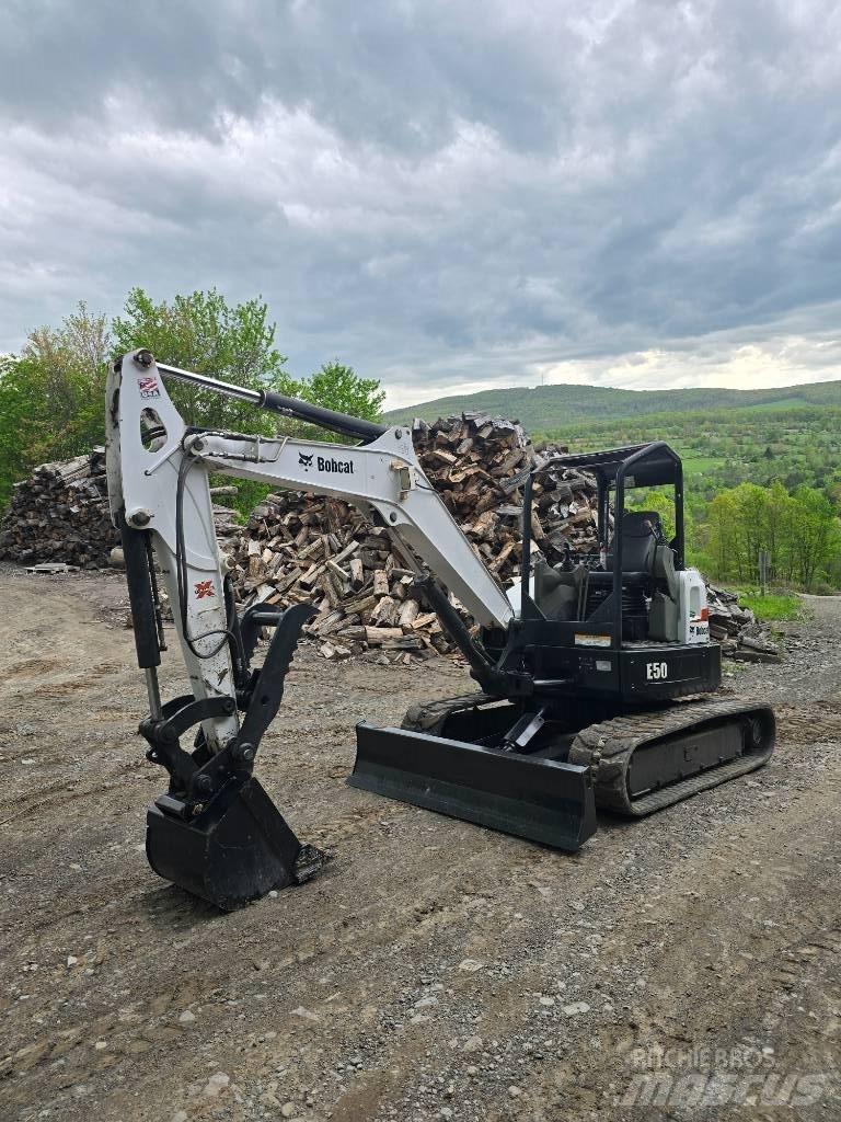Bobcat E 50 Minigraafmachines < 7t