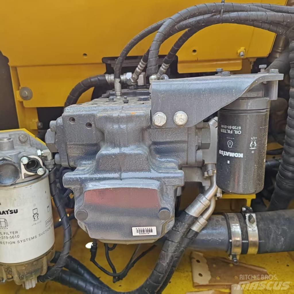 Komatsu PC 200-8 Rupsgraafmachines