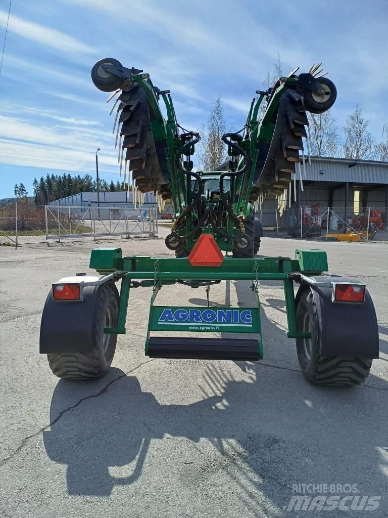 Agronic WRT 900 Zwadharken