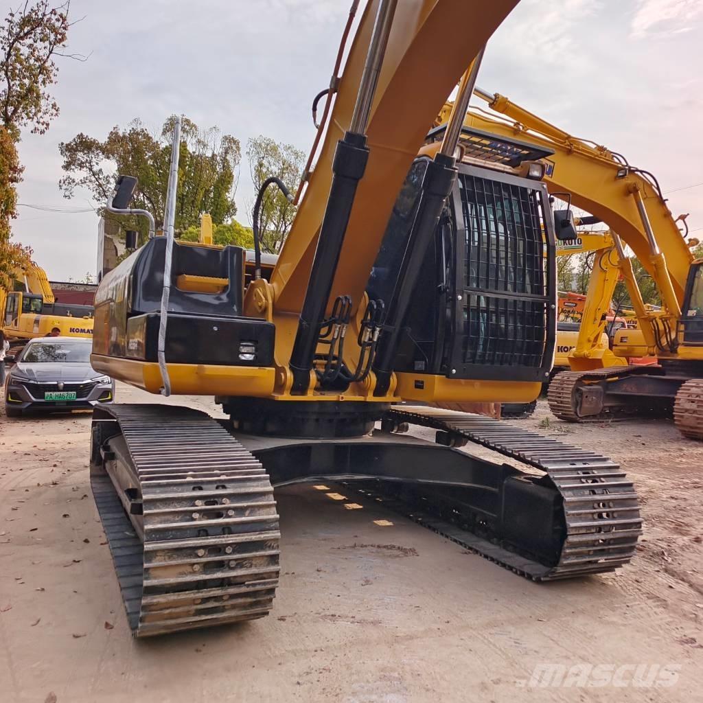 CAT 324 D2L Rupsgraafmachines