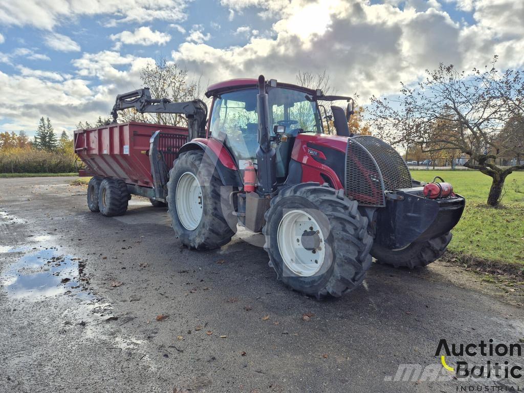 Valtra N114 EH Uitrijwagens