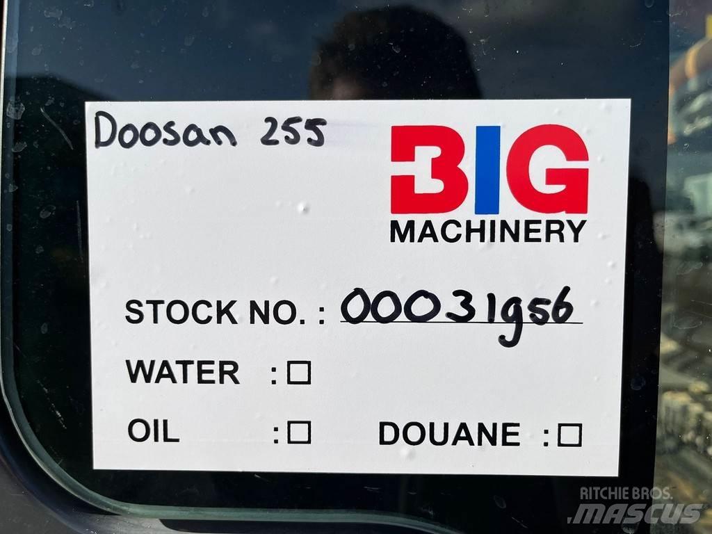 Doosan DX255LC-3 Rupsgraafmachines