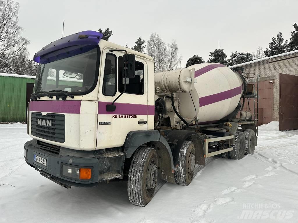 MAN 32.364 VF-TM Betonmixers en pompen