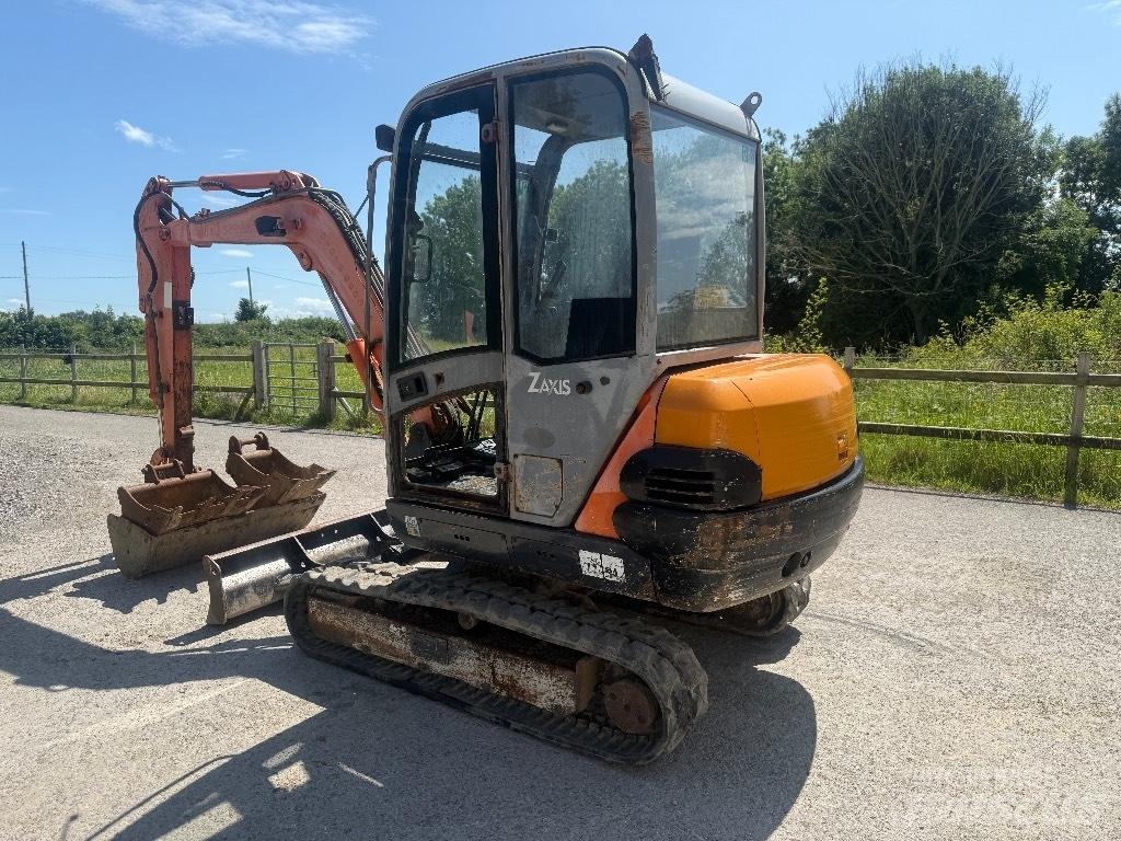 Hitachi ZX30 Minigraafmachines < 7t