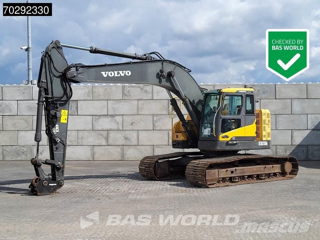Volvo ECR235 D Rupsgraafmachines