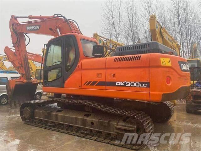 Doosan DX300 Rupsgraafmachines