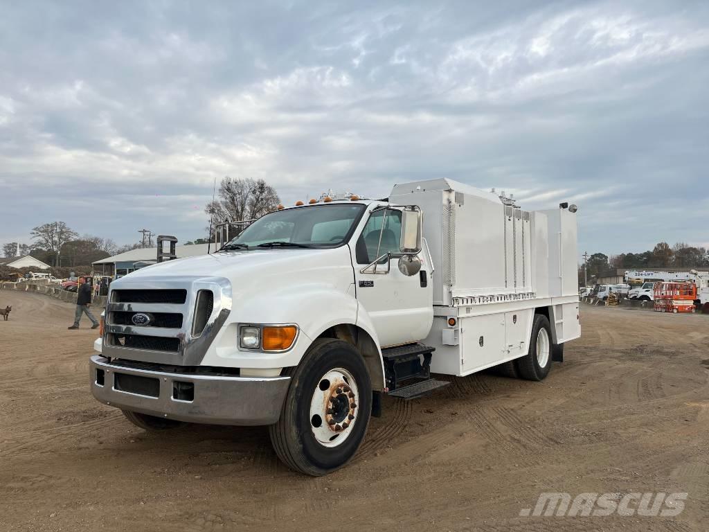 Ford F 650 XLT Tankwagen