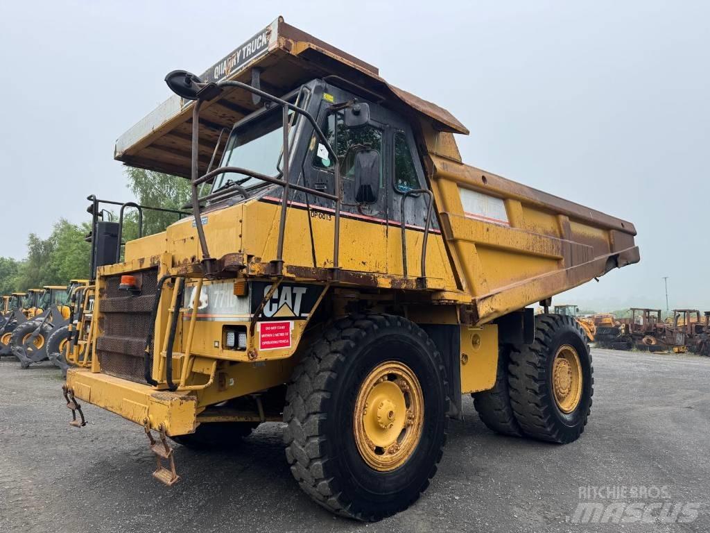 CAT 771 D Starre dumpers