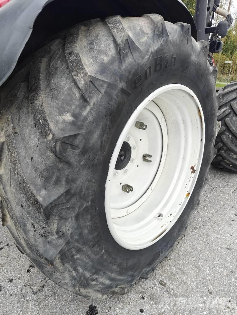 Valtra C 150 Tractoren