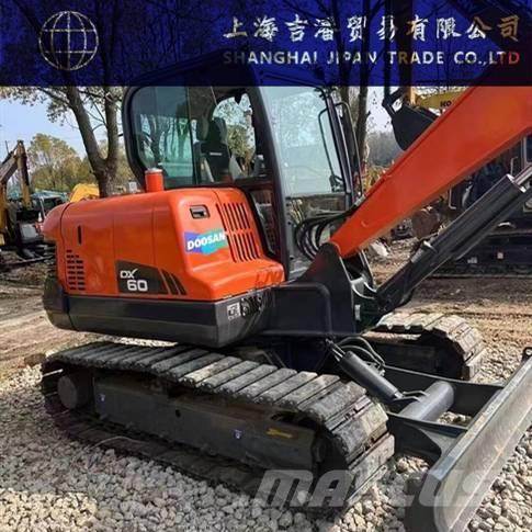 Doosan DX 60 Rupsgraafmachines