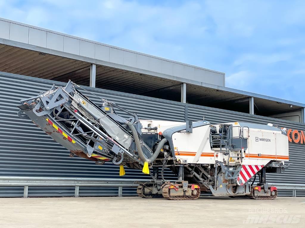 Wirtgen W 210 I Asfaltfrezen